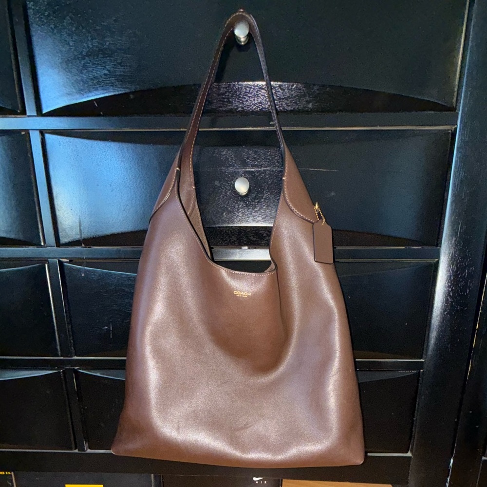 COACH Shoulder Brooklyn Bag 39 in Brass/Maple